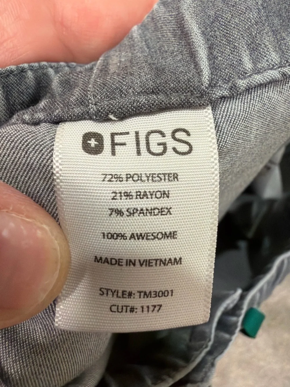 FIGS Men’s Cairo Cargo Scrub Pants